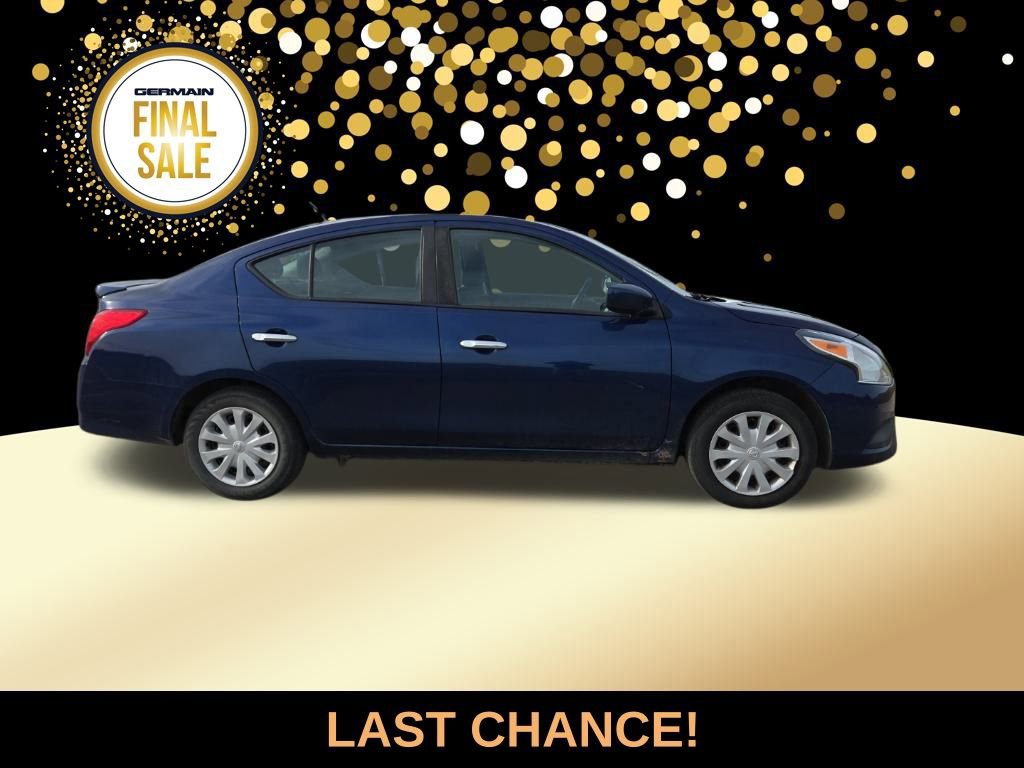 Used 2019 Nissan Versa SV image 5