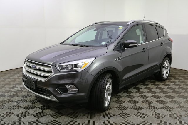 Used 2019 Ford Escape Titanium image 5
