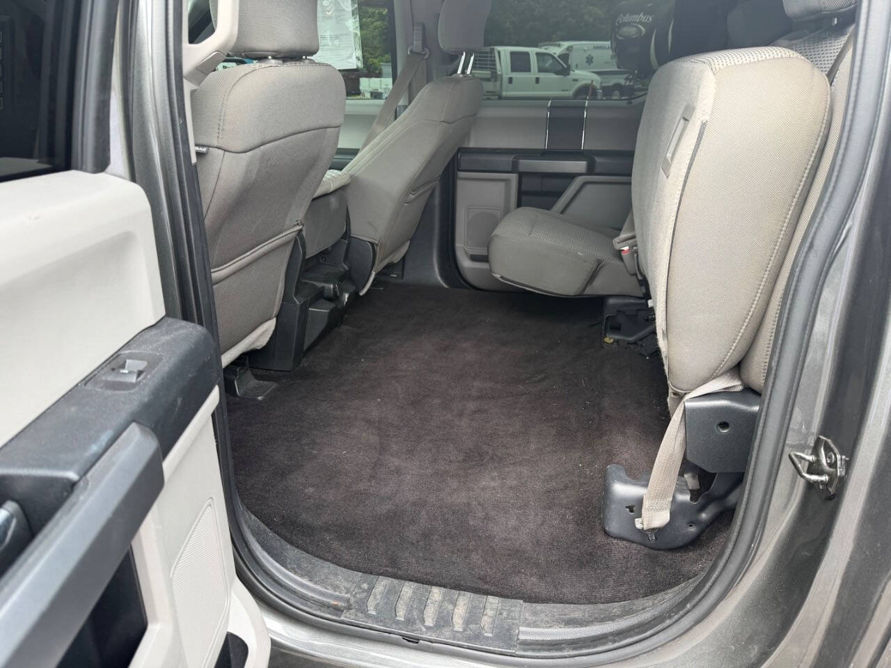 Used 2017 Ford F150 XLT AWD/4WD image 19