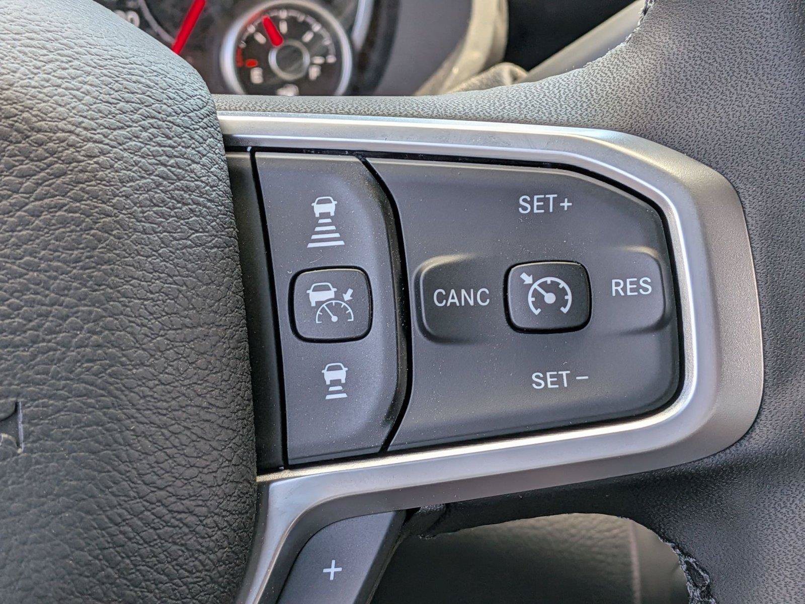New 2026 RAM 2500 Big Horn AWD/4WD image 13