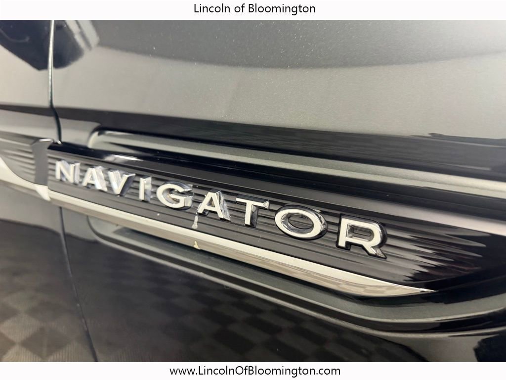 Certified 2022 Lincoln Navigator L Black Label image 17