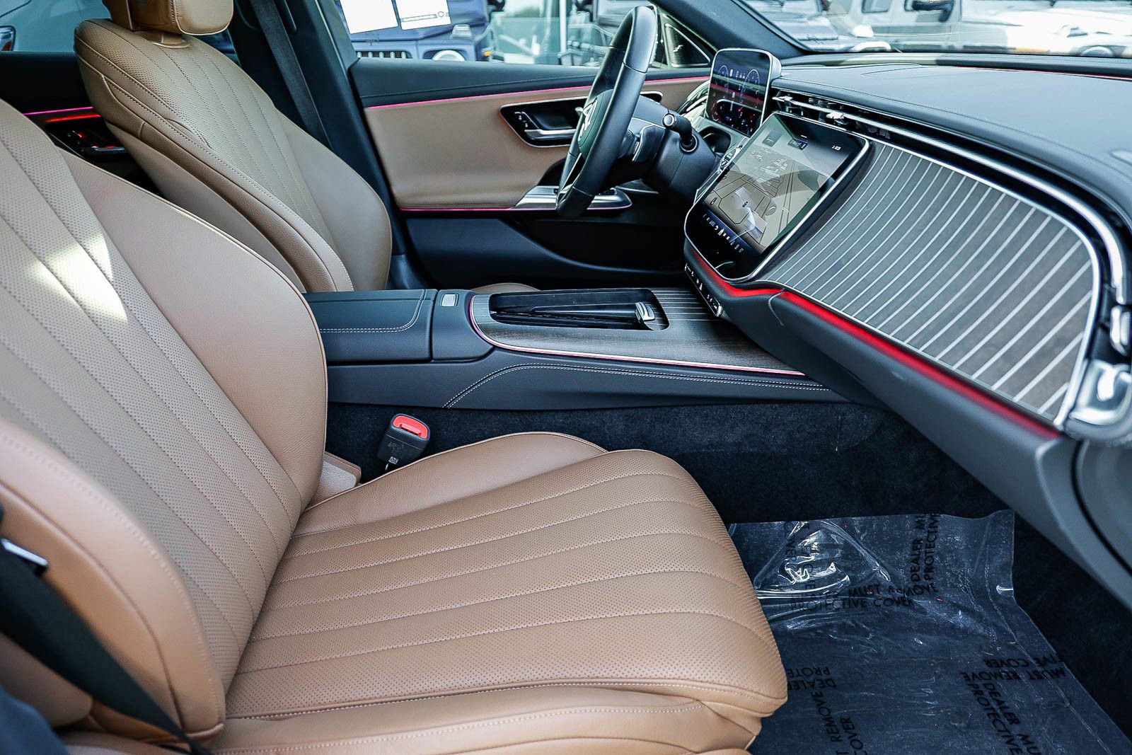 Used 2024 Mercedes-Benz E 450 4MATIC All-Terrain Wagon image 17