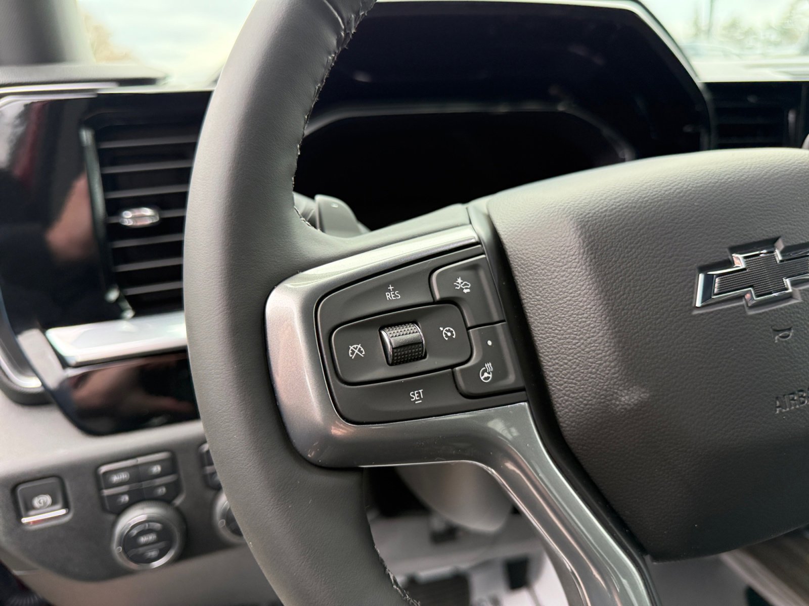 New 2025 Chevrolet Silverado 1500 RST AWD/4WD image 19
