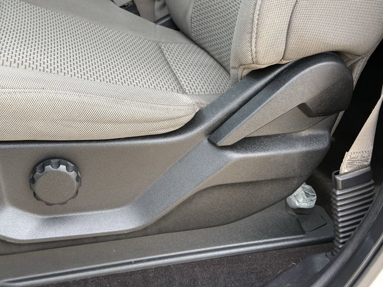 Certified 2018 Ford F150 XLT image 25