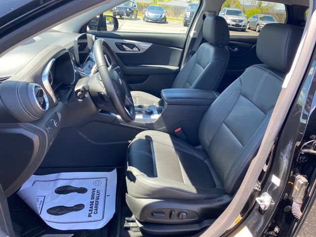Certified 2024 Chevrolet Blazer LT w/ LPO, Cargo Package AWD/4WD image 16