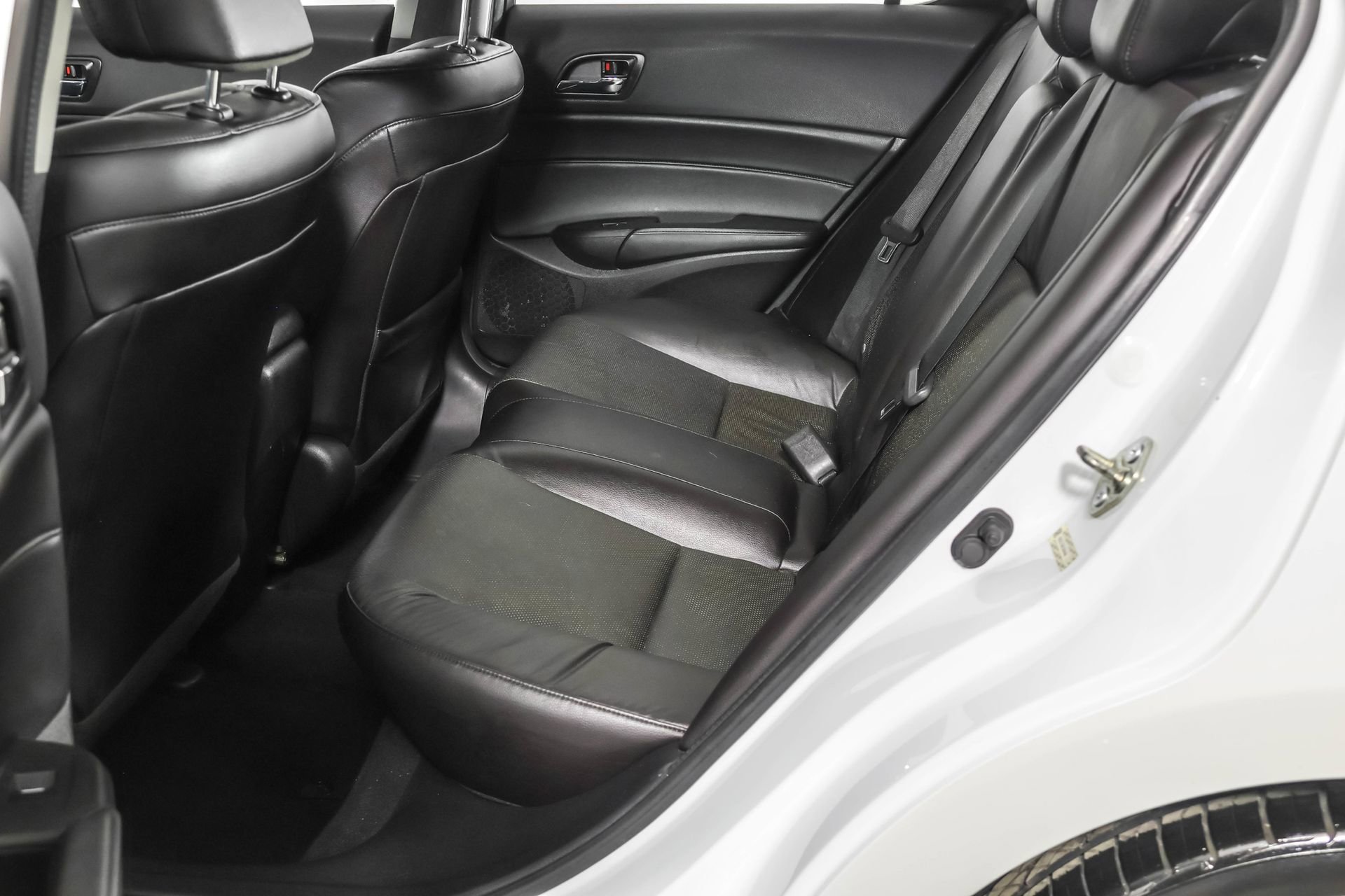 Used 2015 Acura ILX image 35