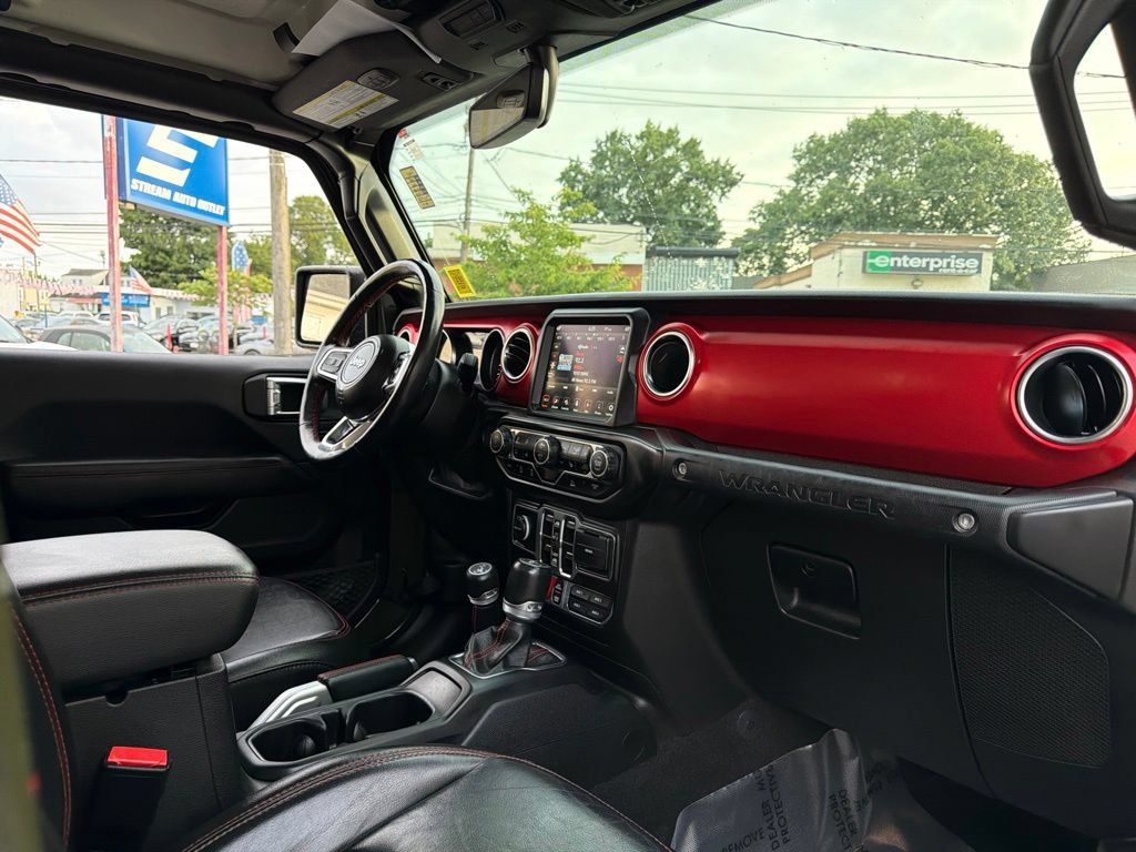 Used 2021 Jeep Wrangler Unlimited Rubicon AWD/4WD image 17