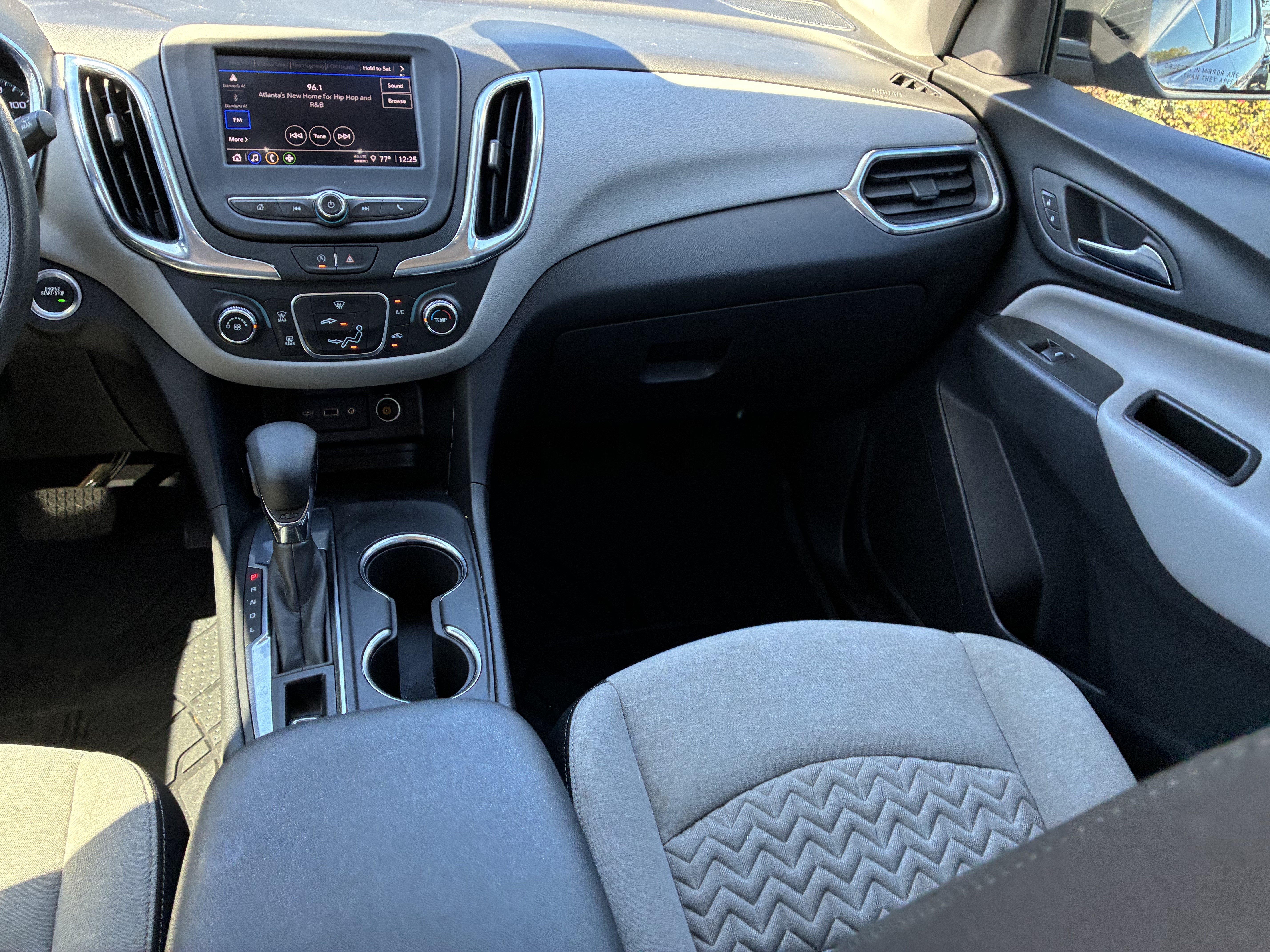 Used 2023 Chevrolet Equinox LS FWD image 19