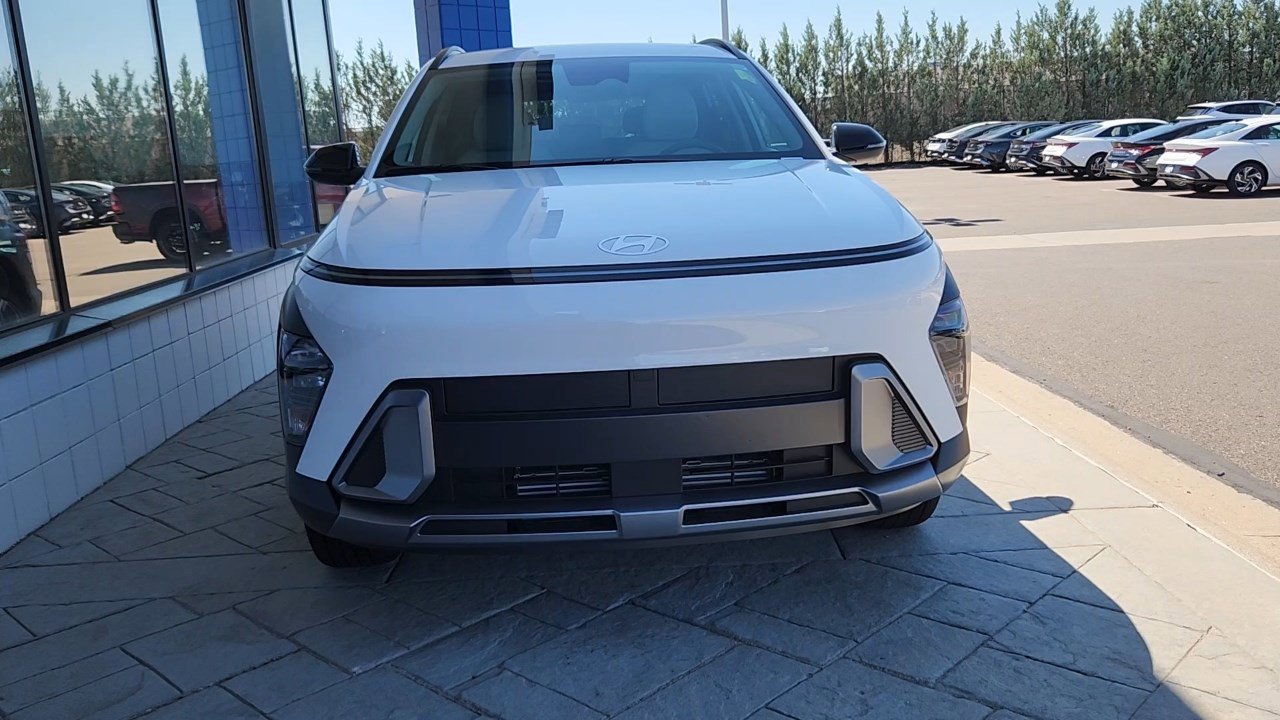 New 2026 Hyundai Kona SEL Premium image 2