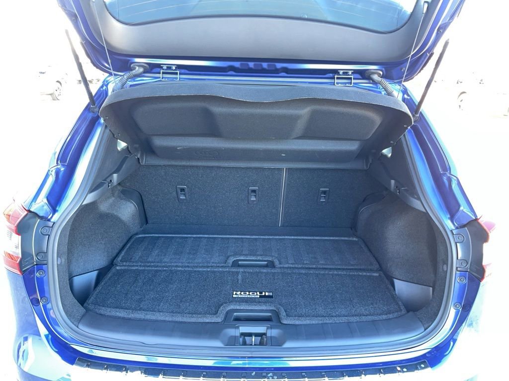 Used 2022 Nissan Rogue Sport SL image 13
