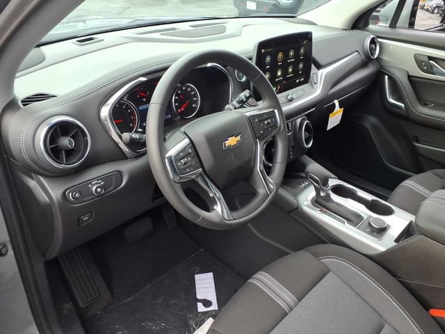 New 2026 Chevrolet Blazer LT w/ Convenience Package FWD image 10