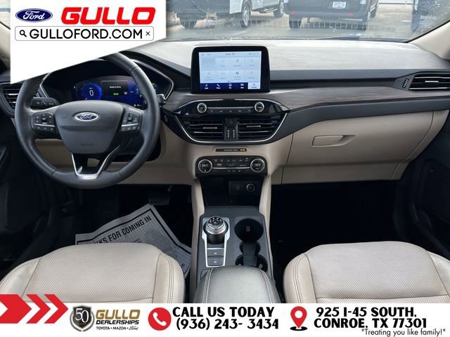 Certified 2020 Ford Escape Titanium FWD image 11