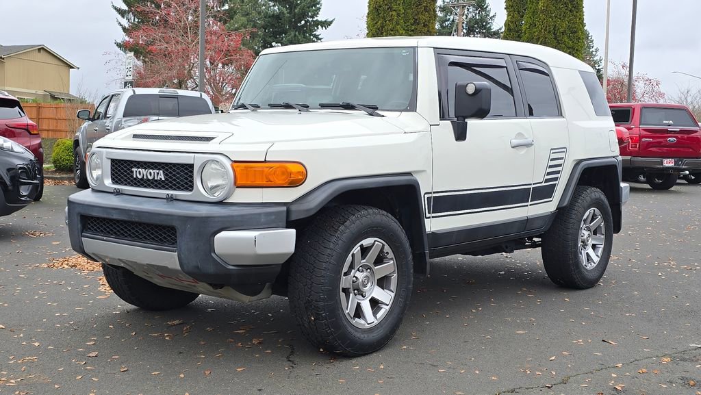 Used 2014 Toyota FJ Cruiser 4WD w/ Convenience Package image 7