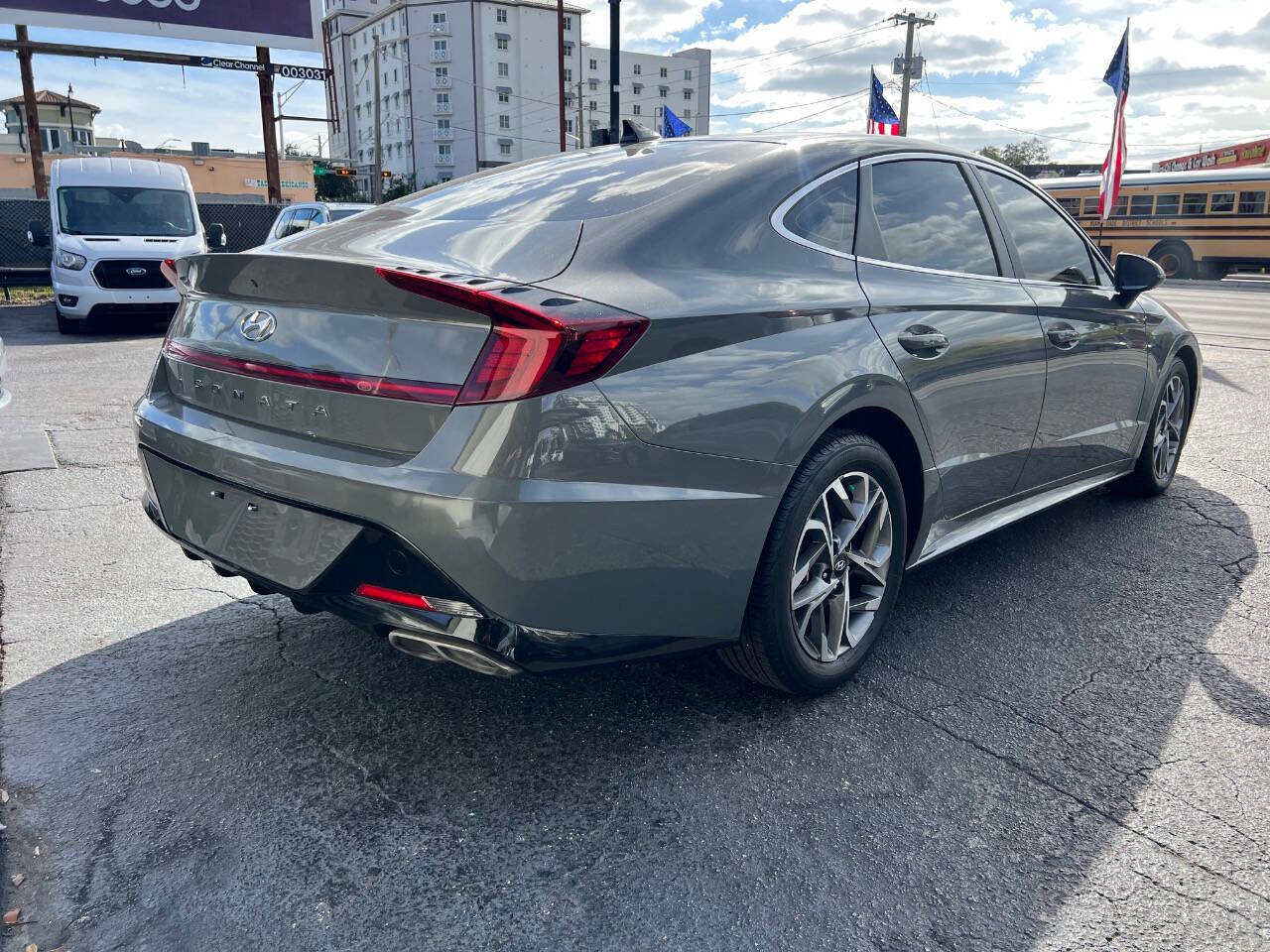 Used 2021 Hyundai Sonata SEL image 6