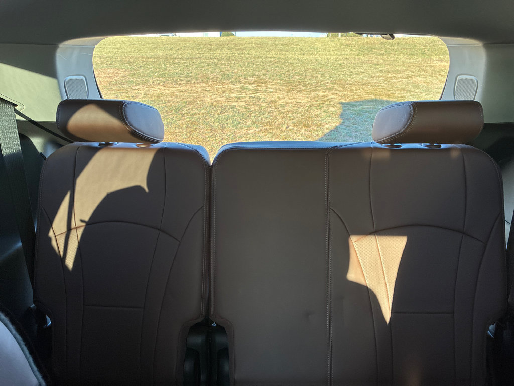 Used 2021 Buick Enclave Avenir w/ Avenir Technology Package FWD image 14