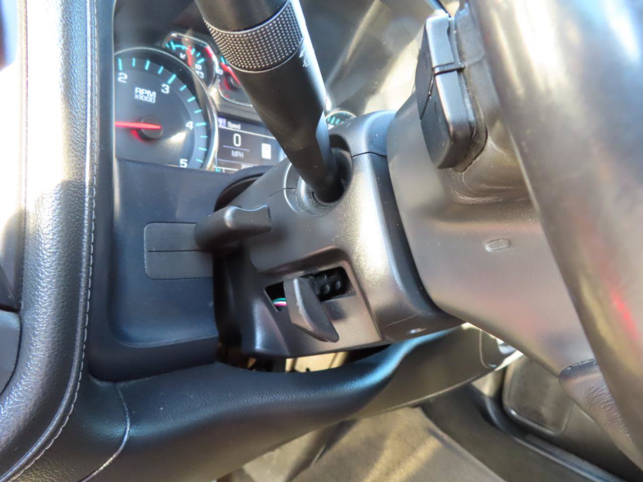 Used 2017 Chevrolet Silverado 2500 LTZ w/ Duramax Plus Package AWD/4WD image 32