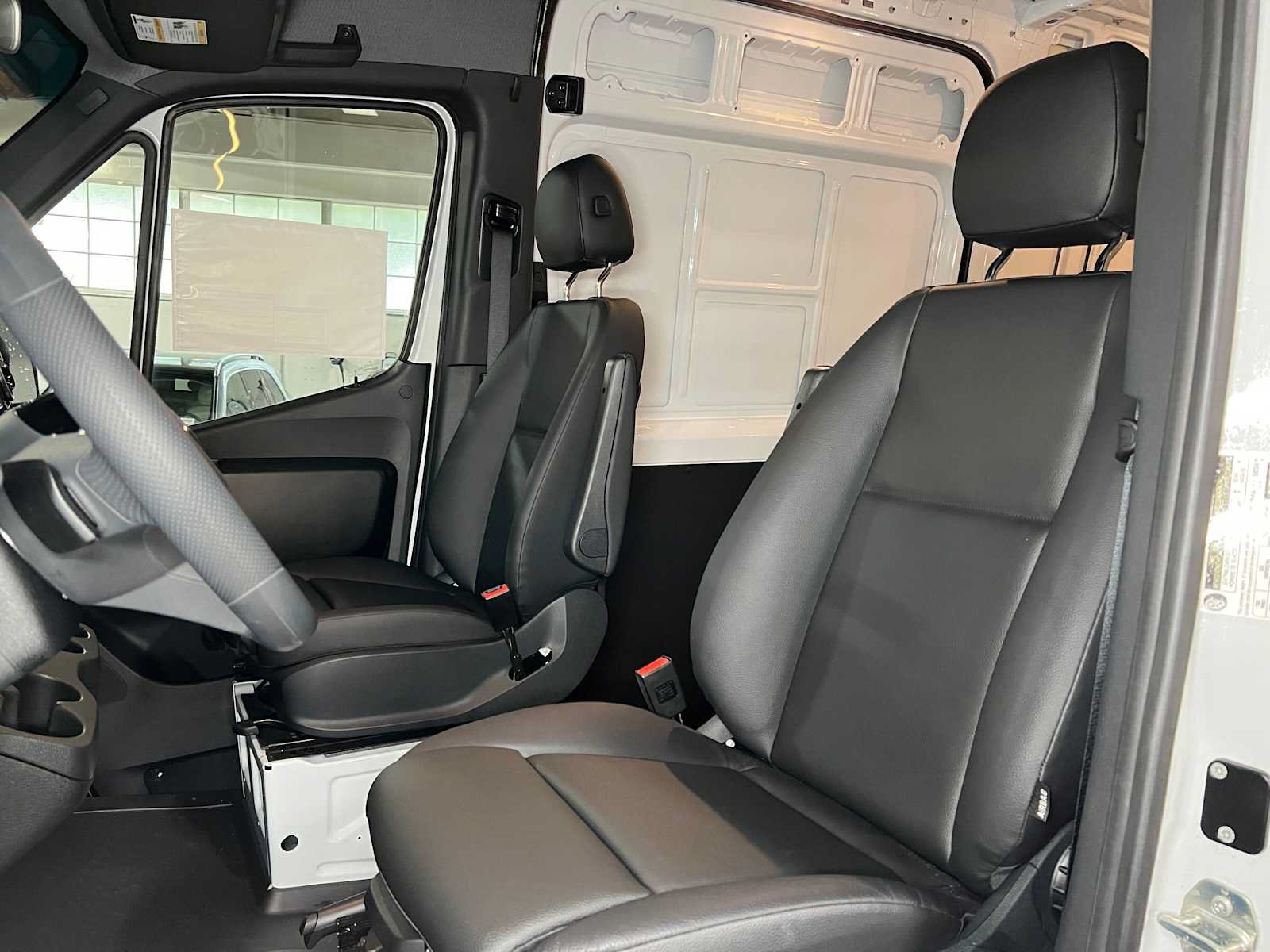 New 2025 Mercedes-Benz Sprinter 2500 image 23