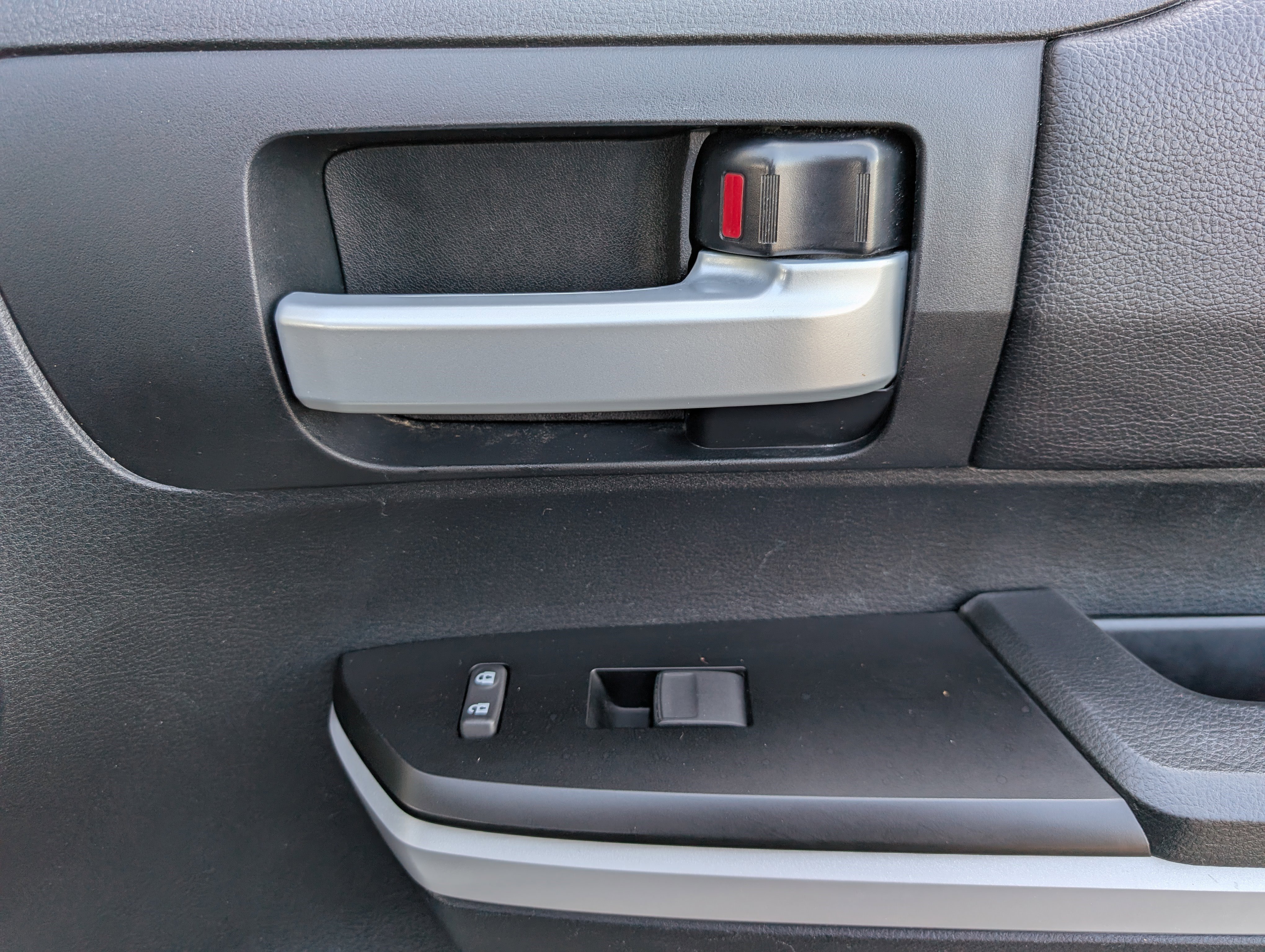 Used 2019 Toyota Tundra SR5 image 21