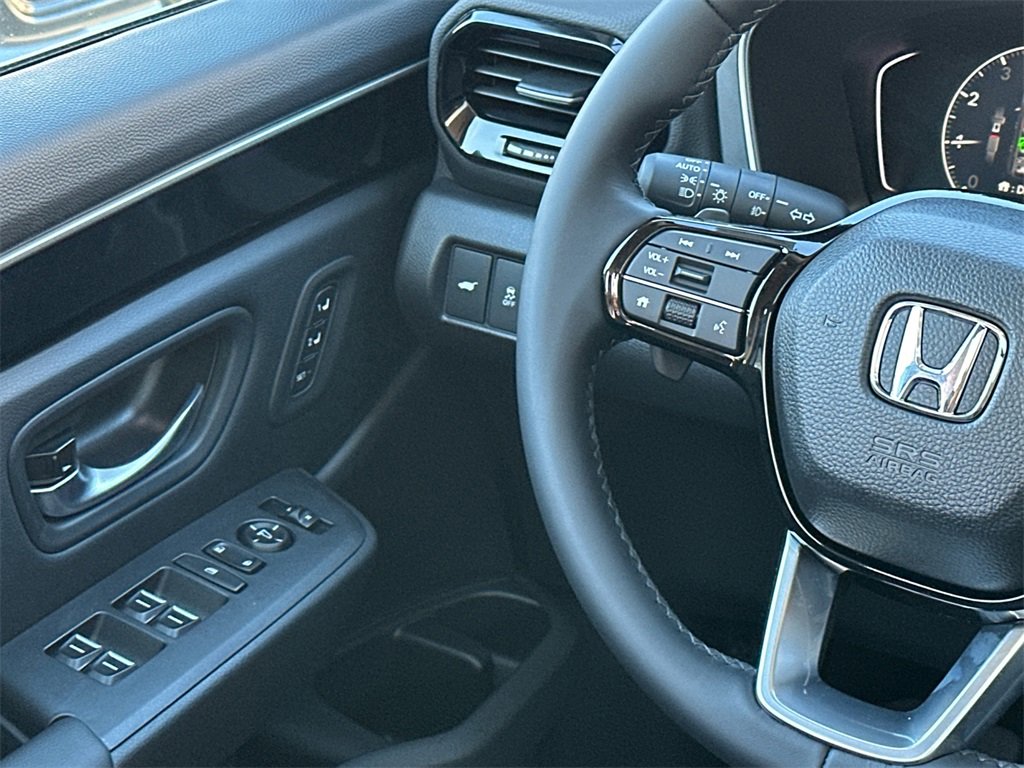 New 2025 Honda Pilot Touring image 21