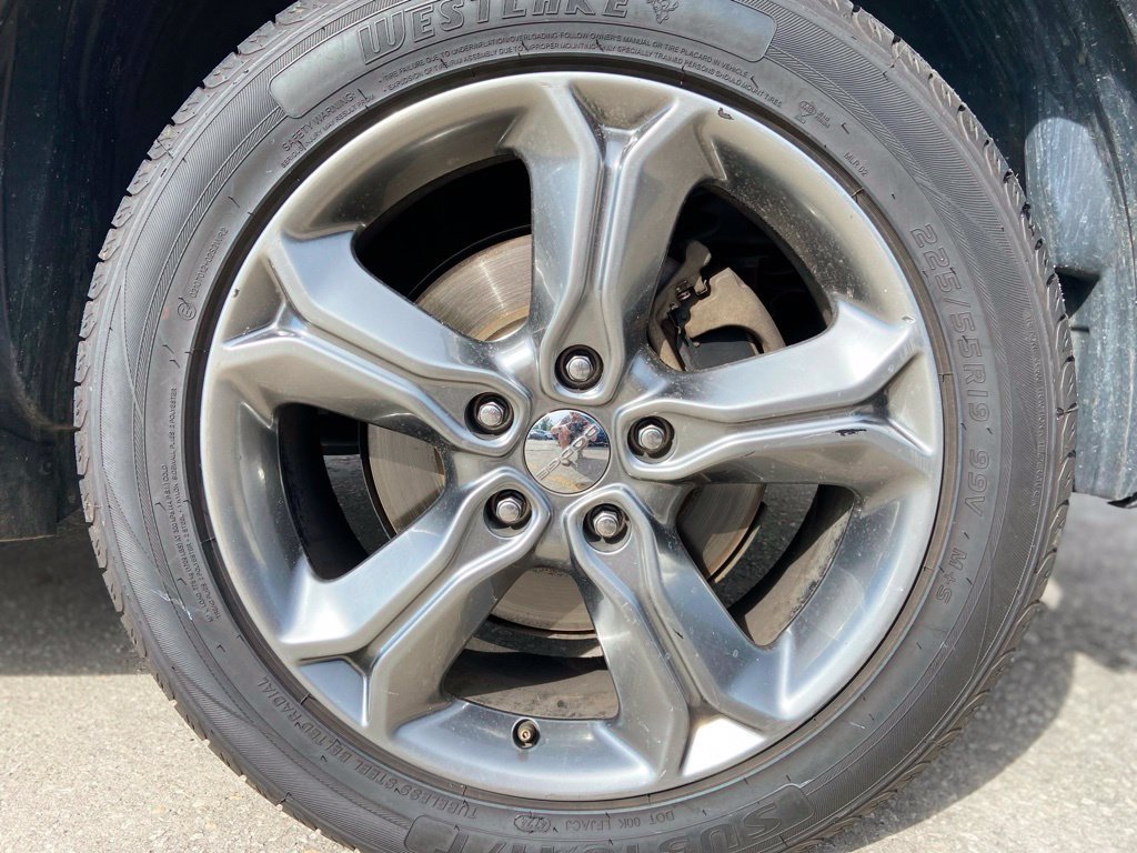 Used 2017 Dodge Journey Crossroad FWD image 11