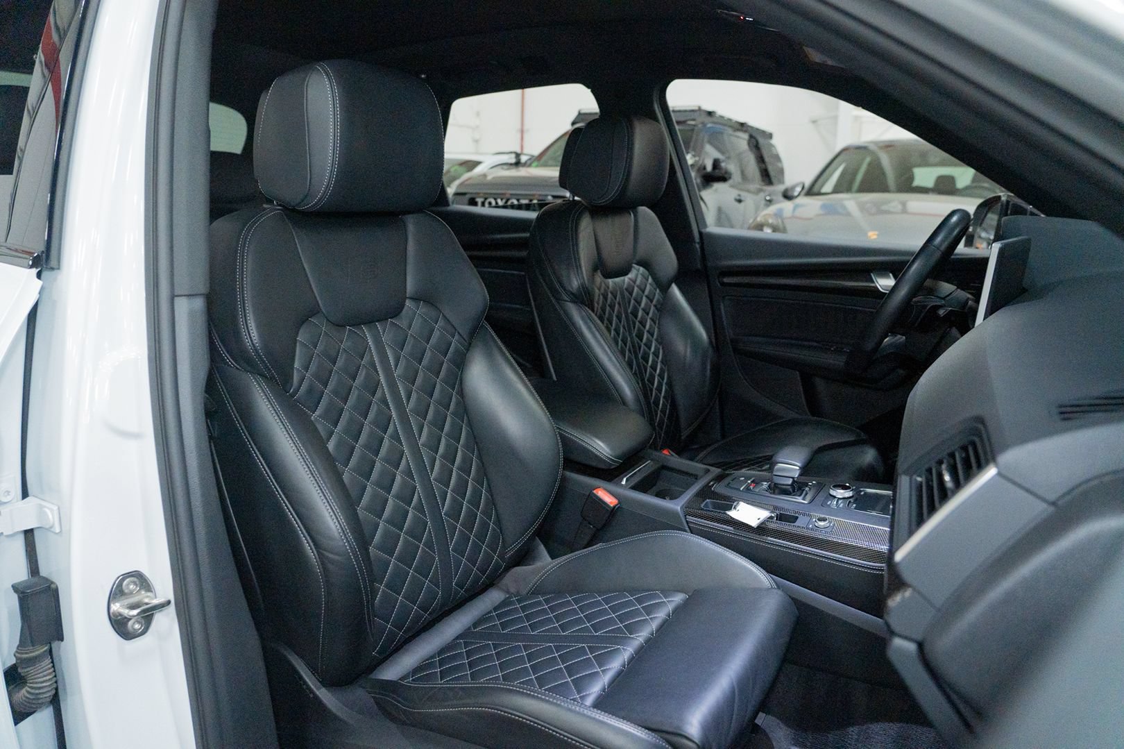 Used 2020 Audi SQ5 Premium Plus w/ Premium Plus Package AWD/4WD image 34