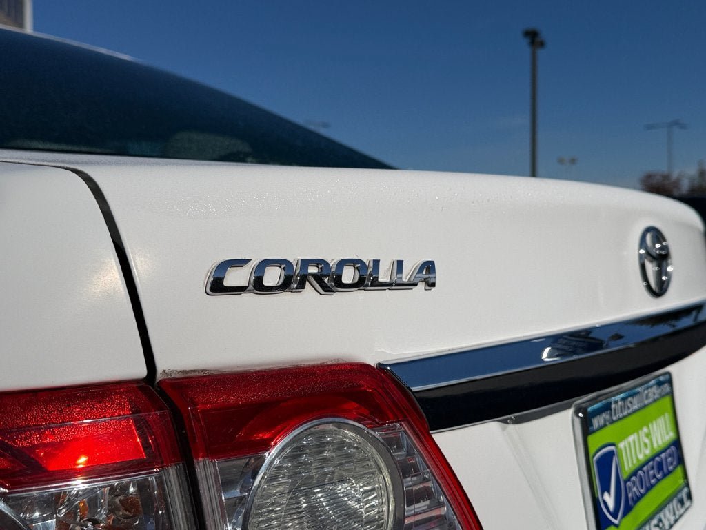 Used 2011 Toyota Corolla LE FWD image 35