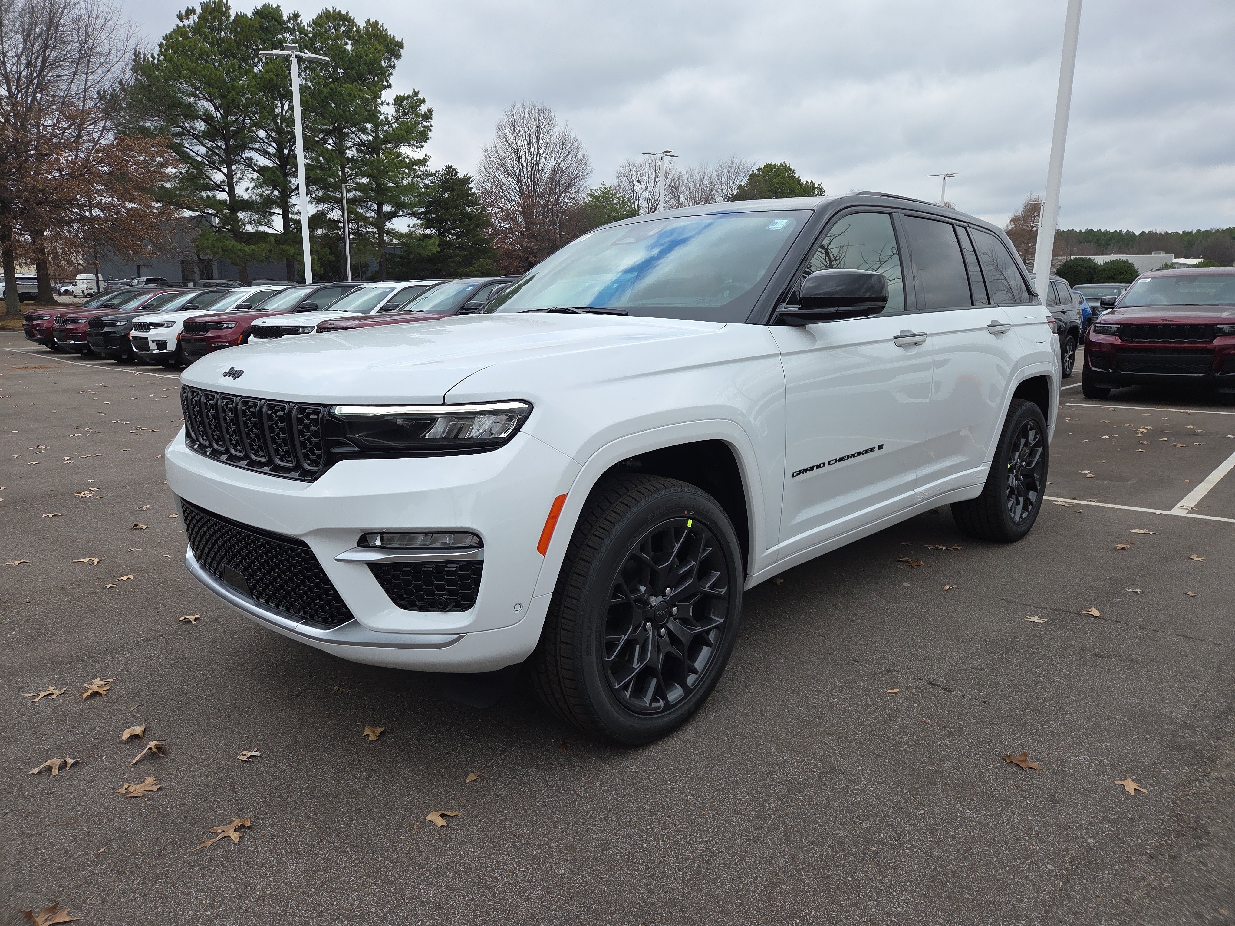 New 2025 Jeep Grand Cherokee Summit
