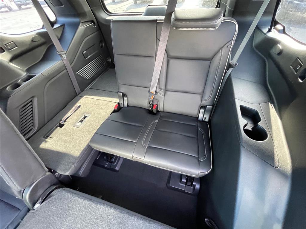Used 2023 GMC Yukon SLT image 26