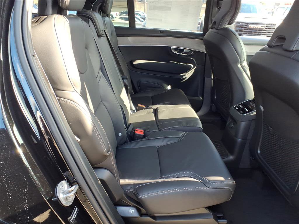 New 2026 Volvo XC90 T8 Ultra w/ Protection Package Premier image 5