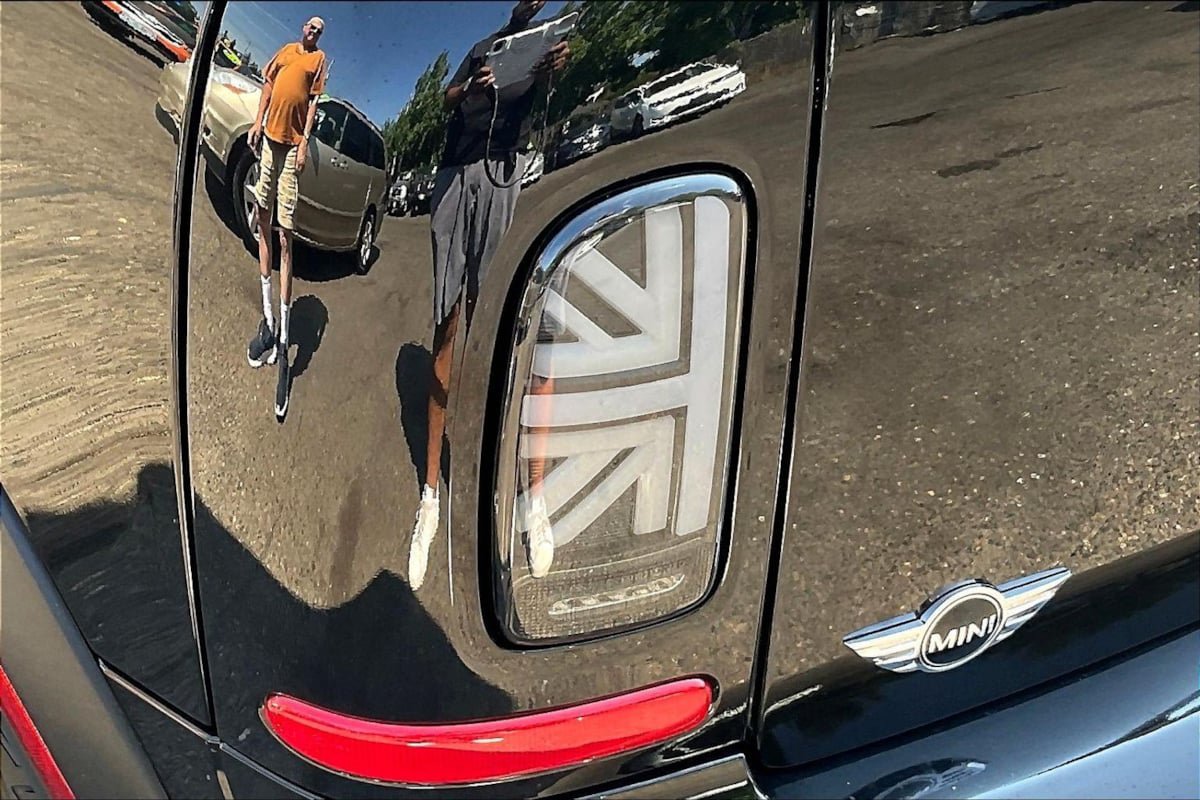 Used 2012 MINI Cooper Clubman S FWD image 21