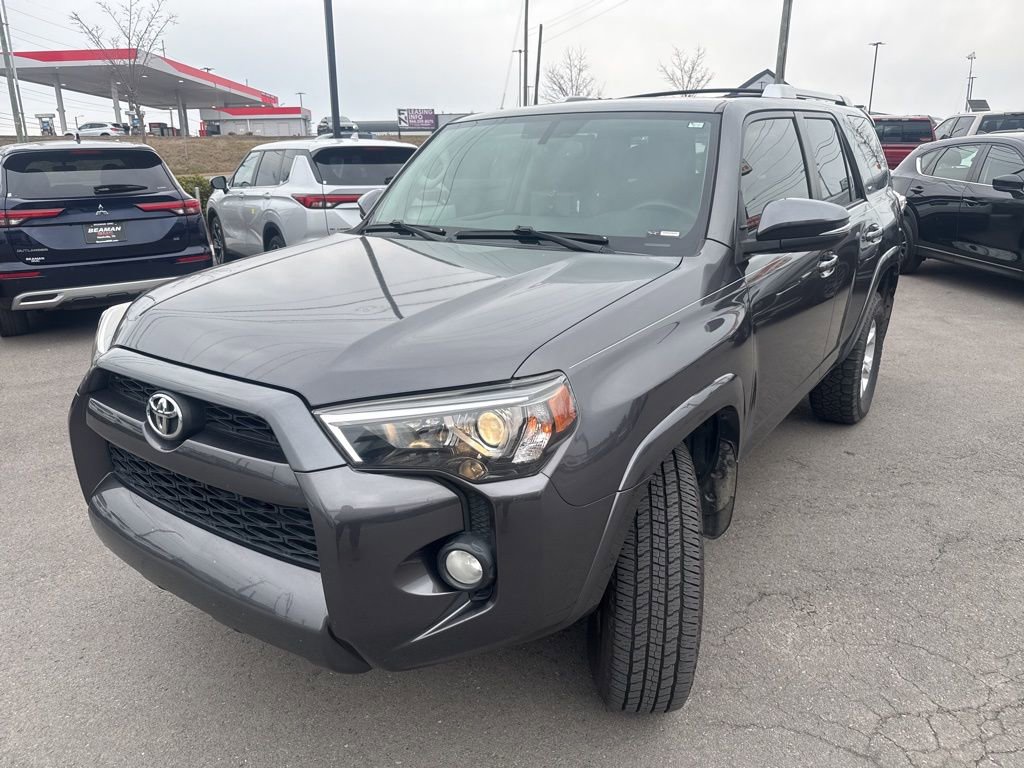 Used 2017 Toyota 4Runner SR5 Premium image 5
