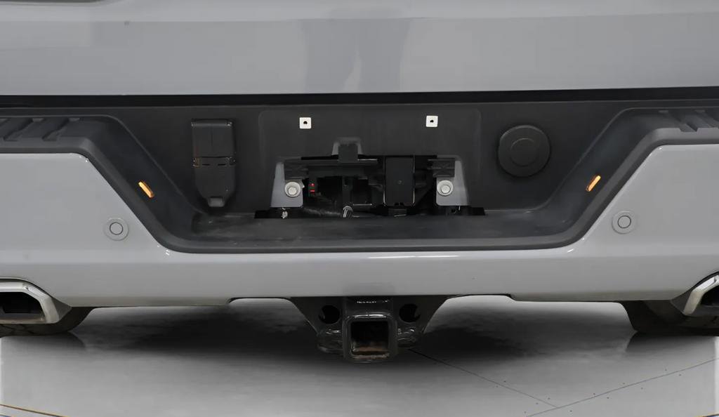 Used 2024 GMC Sierra 1500 AT4 w/ Technology Package image 29