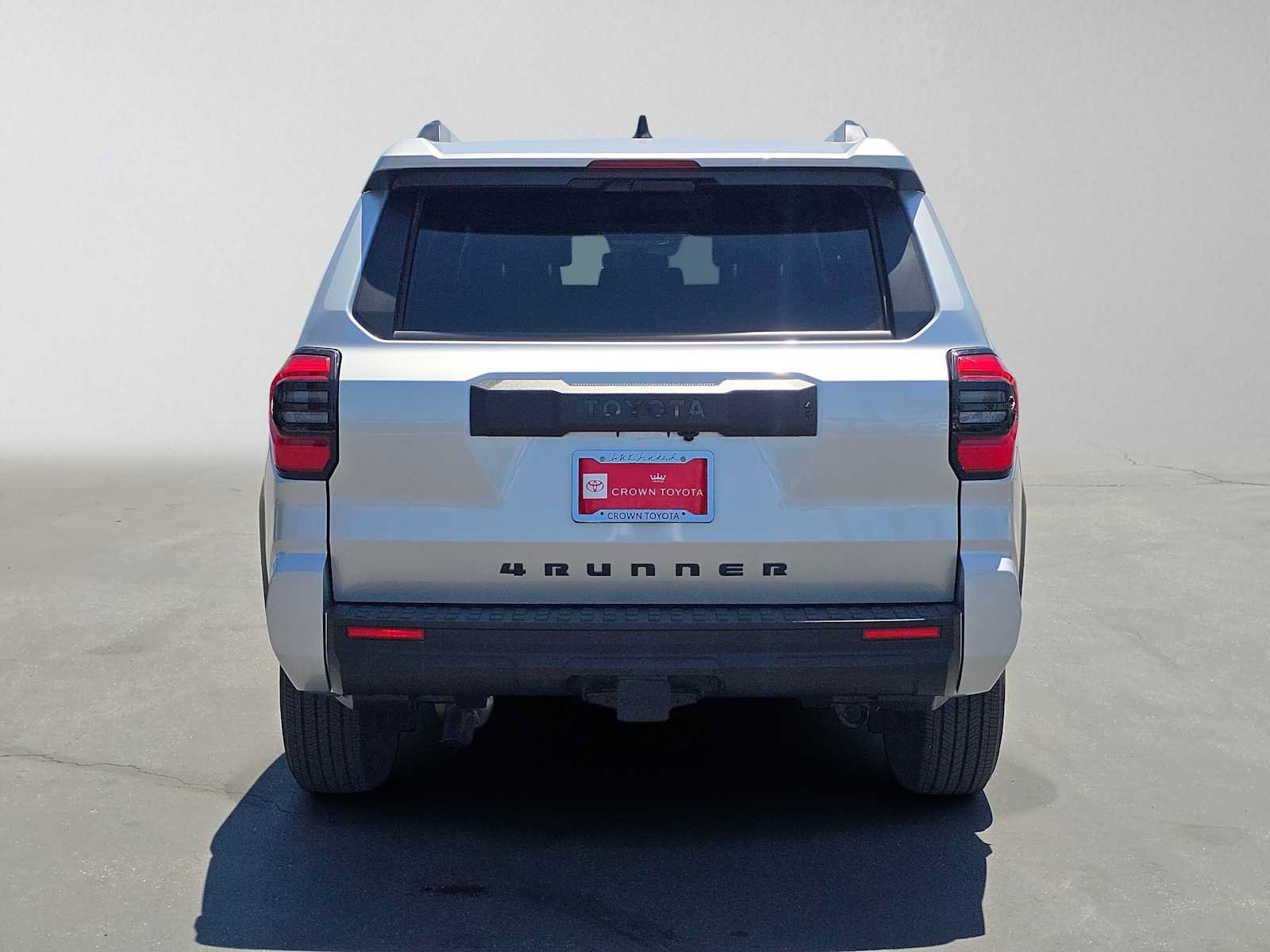 Certified 2026 Toyota 4Runner SR5 AWD/4WD image 4