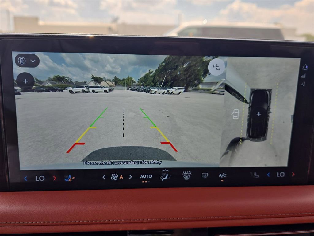 Used 2025 Lincoln Aviator Reserve w/ Equipment Group 201A image 27