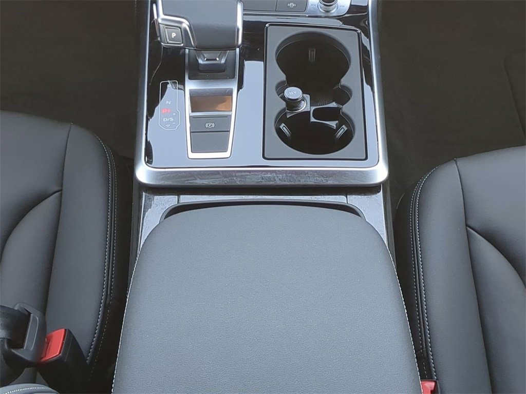 Used 2025 Audi Q7 3.0T Premium Plus image 20