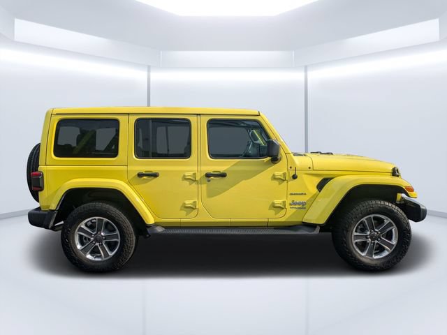 Used 2022 Jeep Wrangler Unlimited Sahara w/ Cold Weather Group AWD/4WD image 2