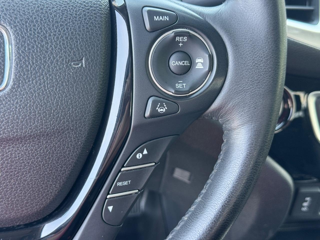 Used 2019 Honda Ridgeline RTL-E image 23