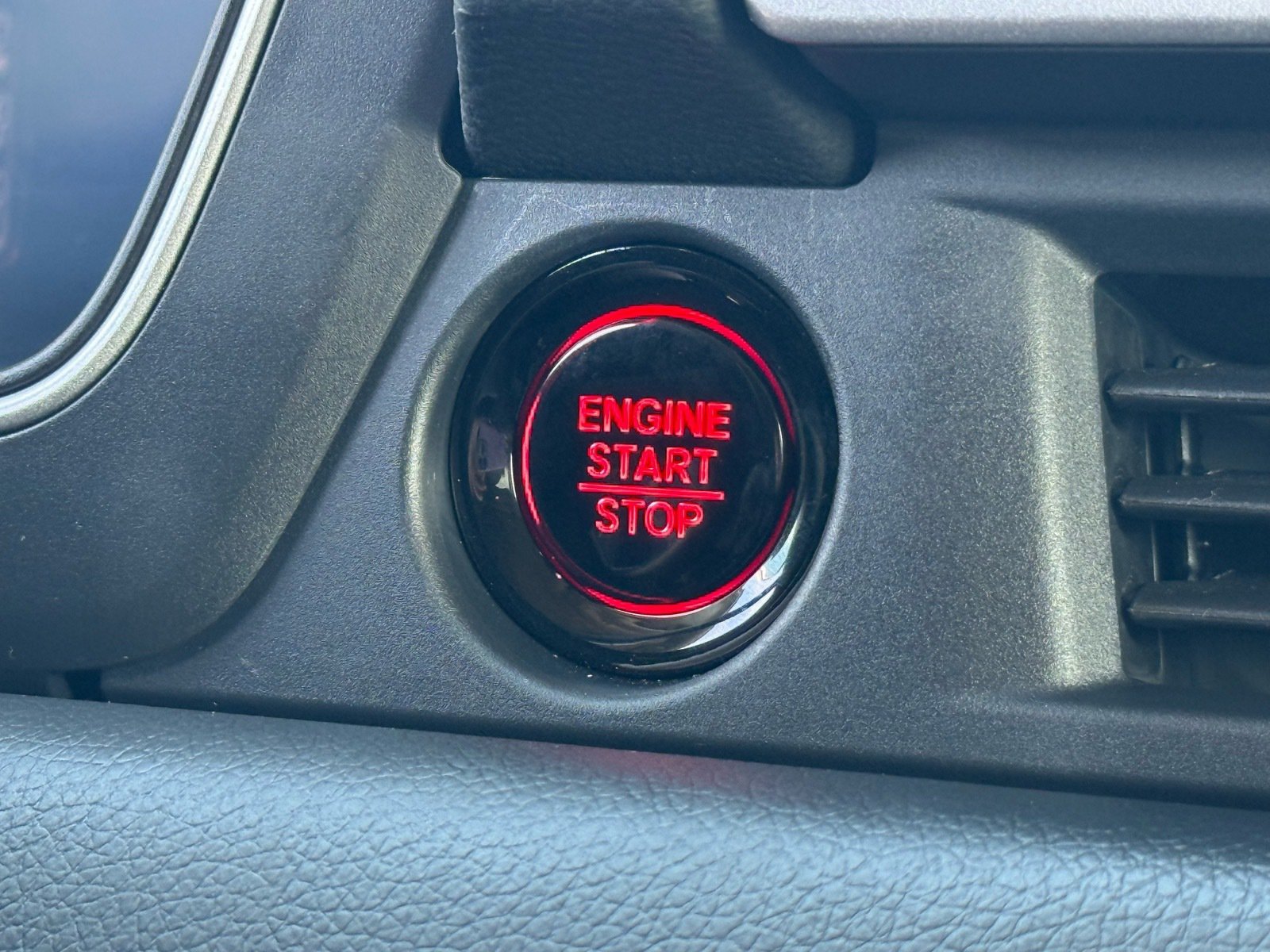Certified 2026 Honda Pilot Elite image 26