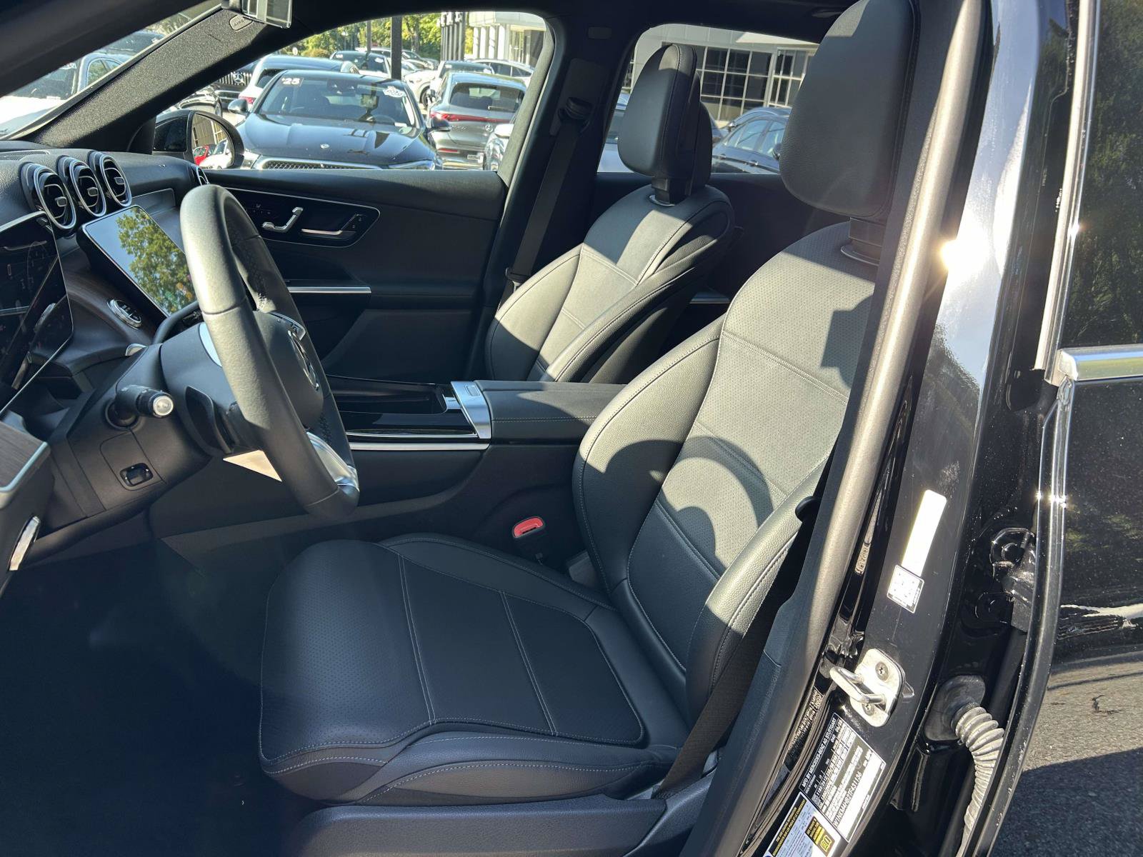 Certified 2026 Mercedes-Benz GLC 300 4MATIC image 23