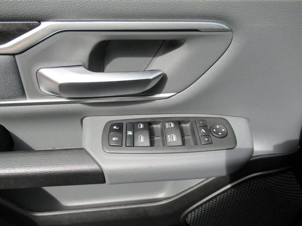 Used 2022 RAM 1500 Big Horn RWD image 19