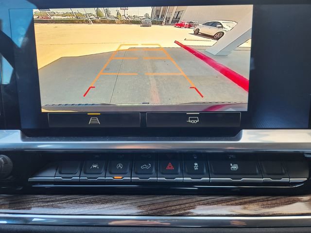 Used 2023 Chevrolet Silverado 1500 LT image 17