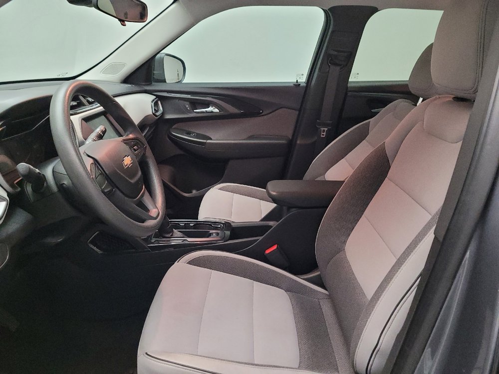 Used 2021 Chevrolet TrailBlazer LS image 17