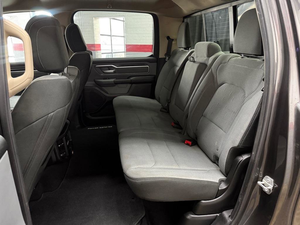Used 2019 RAM 1500 Big Horn AWD/4WD image 14