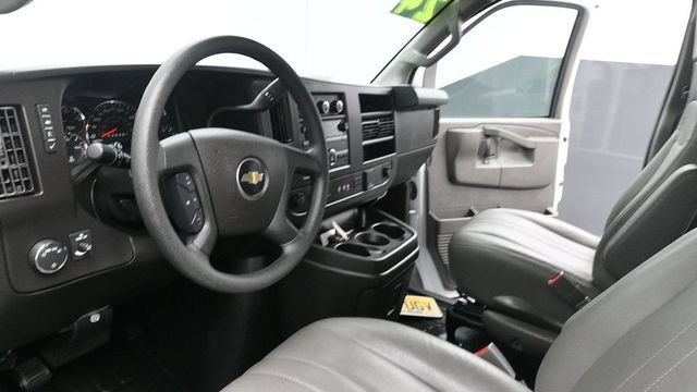 Used 2024 Chevrolet Express 3500 LS RWD image 21