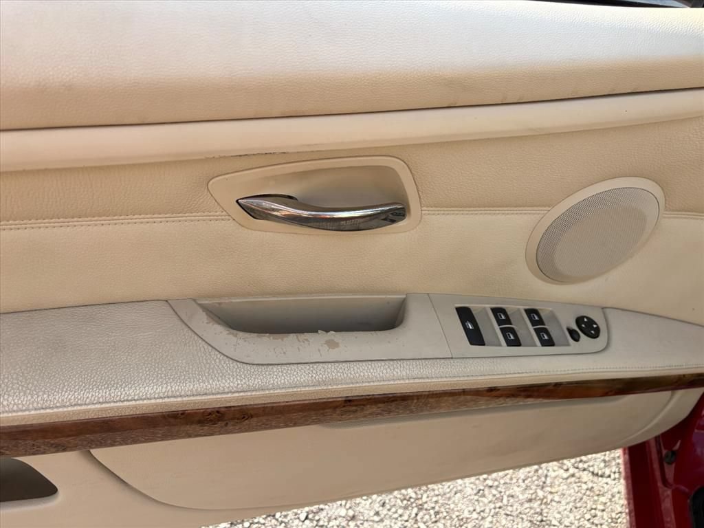 Used 2007 BMW 335i Convertible RWD image 21