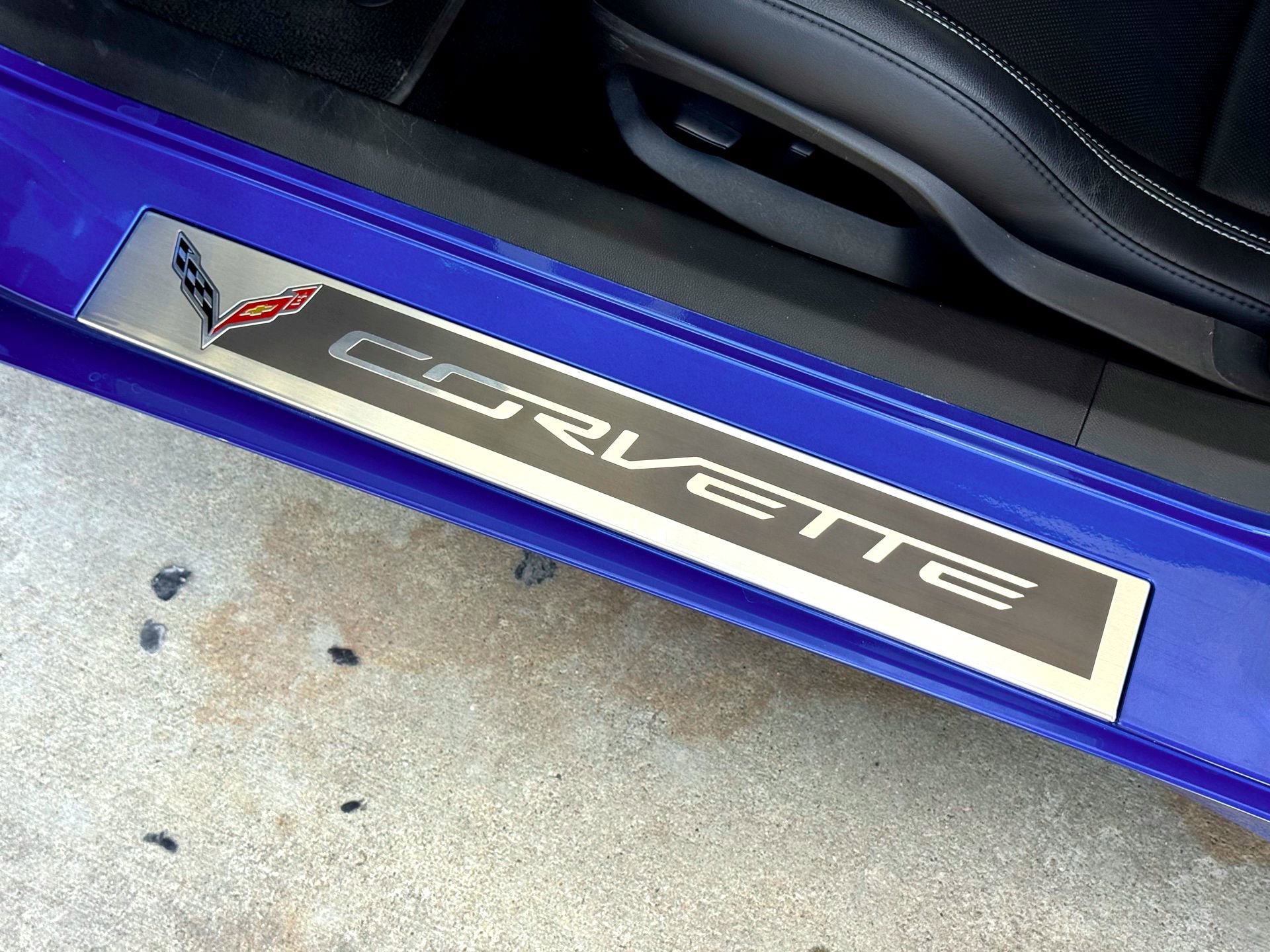 Used 2019 Chevrolet Corvette Stingray Coupe w/ 1LT image 19