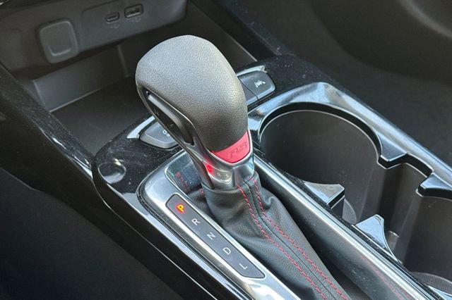 Certified 2025 Chevrolet Trax RS w/ Driver Confidence Package image 31