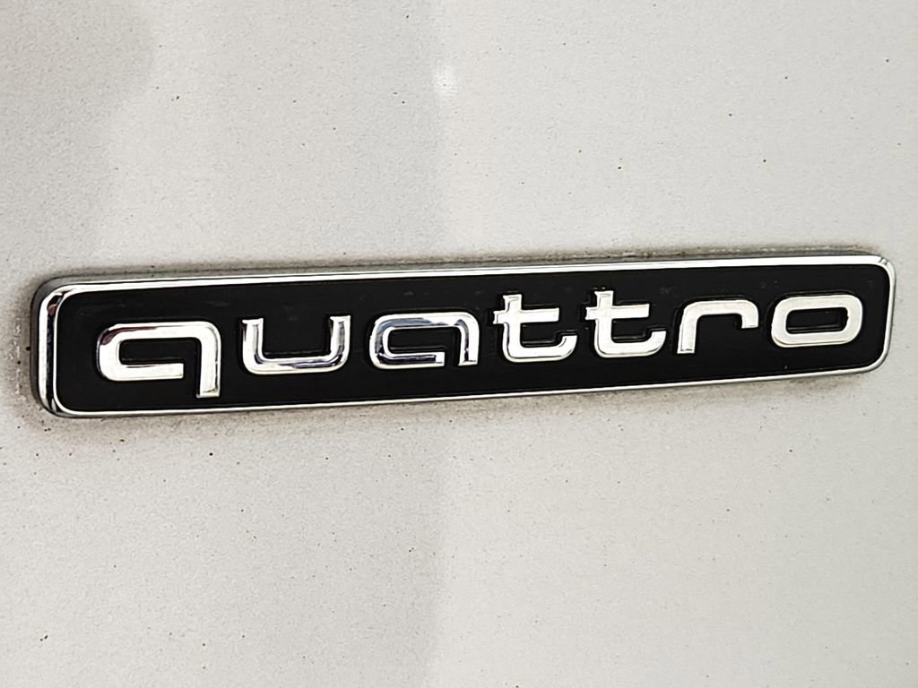 Used 2019 Audi Q5 2.0T Premium Plus w/ Premium Plus Package AWD/4WD image 32