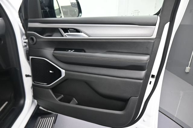 New 2026 Jeep Grand Wagoneer Limited AWD/4WD image 20