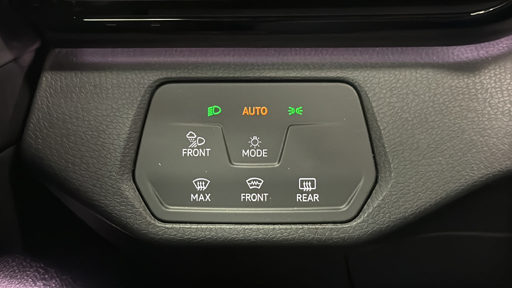 Used 2023 Volkswagen ID.4 Pro S AWD/4WD image 31